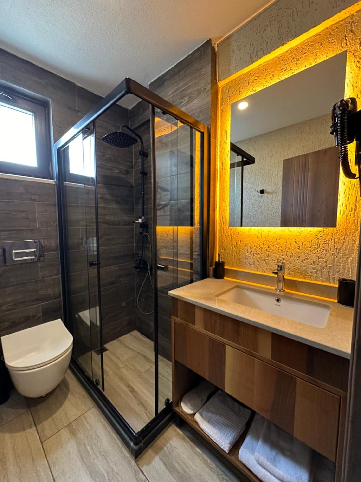 Villa Siesta Hotel Istanbul Airport Karaburun  Eksteriør billede